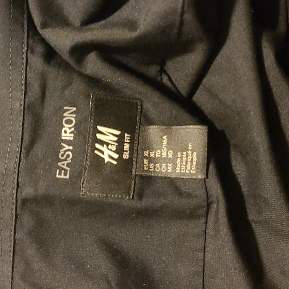 H&M shirt - Picture 4 of 4